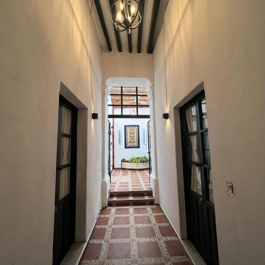 Hostal Luna 49 เกเรตาโร ภายนอก รูปภาพ