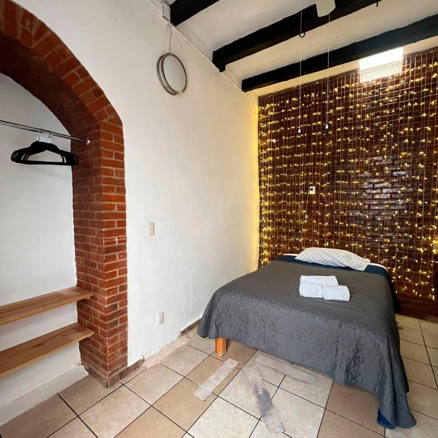 Hostal Luna 49 เกเรตาโร ภายนอก รูปภาพ