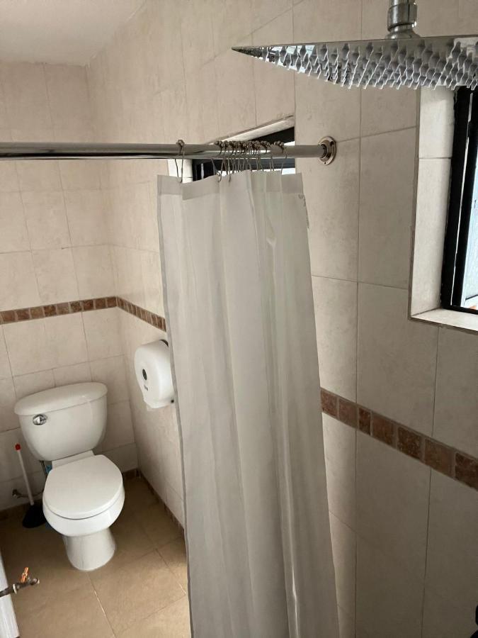 Hostal Luna 49 เกเรตาโร ภายนอก รูปภาพ