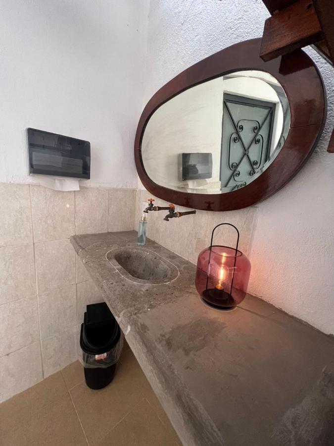 Hostal Luna 49 เกเรตาโร ภายนอก รูปภาพ